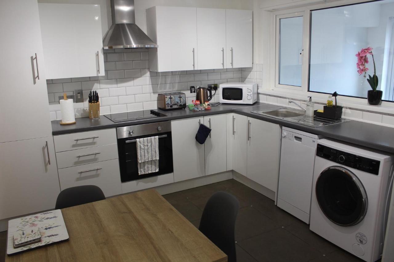 Anjore House - Modern Serviced Apartment In ベルファスト エクステリア 写真